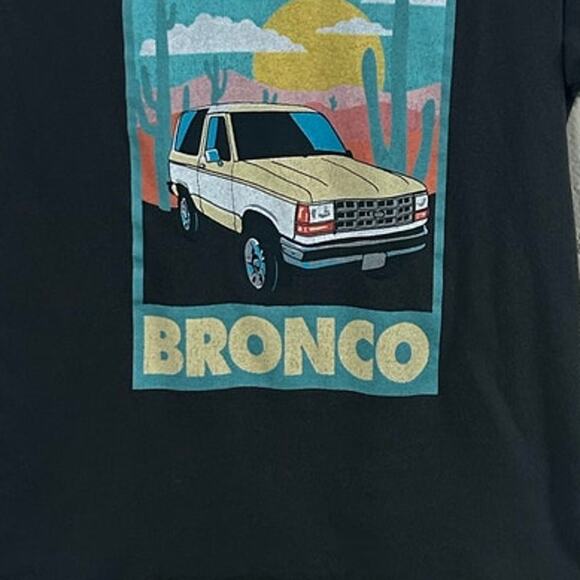 GMC Bronco Gray Tee size XS - Picture 8 of 9